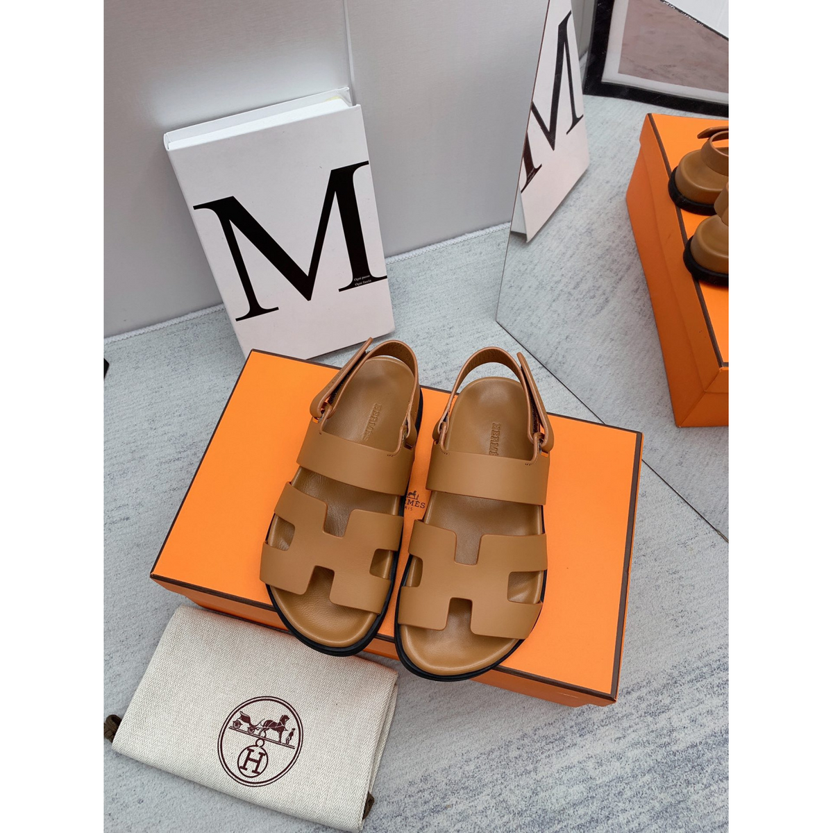 Sandália Hermès Genius em Couro Marrom