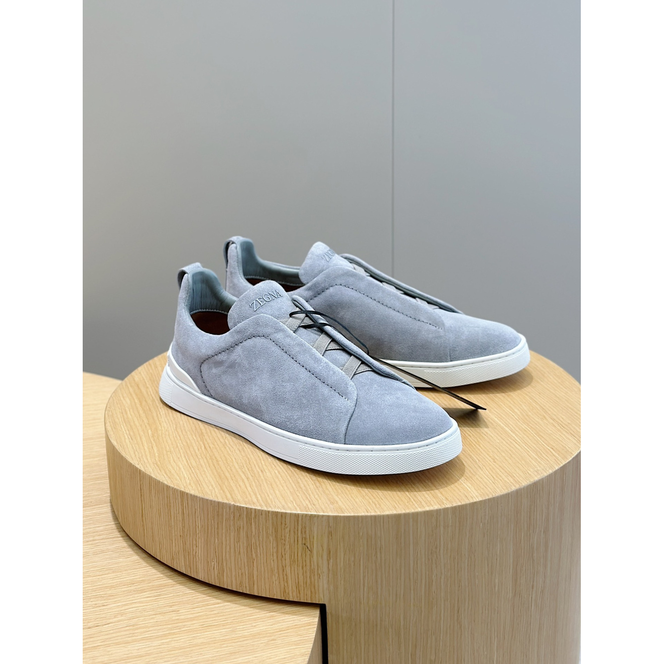 Zegna Triple Stitch Secondskin em Camurça Azul Acinzentado