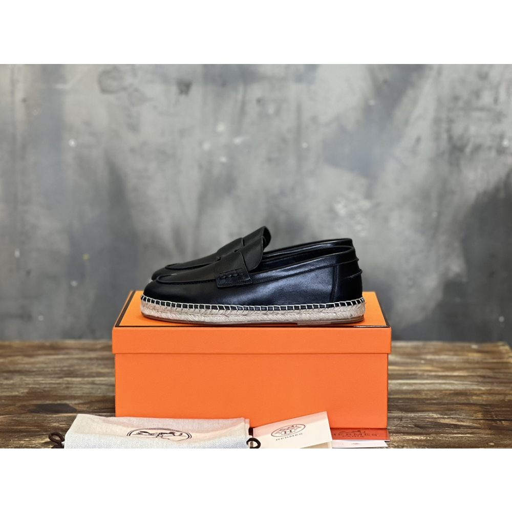 Alpargata TRIP Hermès em Couro Preto