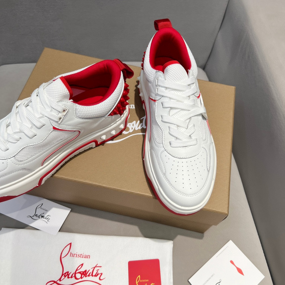 C. Louboutin Tênis Cano Médio Branco
