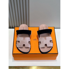 Sandália Hermès Chypre em Camurça Preto/Rosa