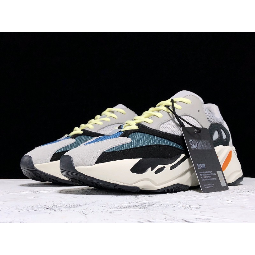 YEEZY WAVE RUNNER BOOST  700 SOLID GREY