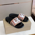 Burberry Slide/Chinelo