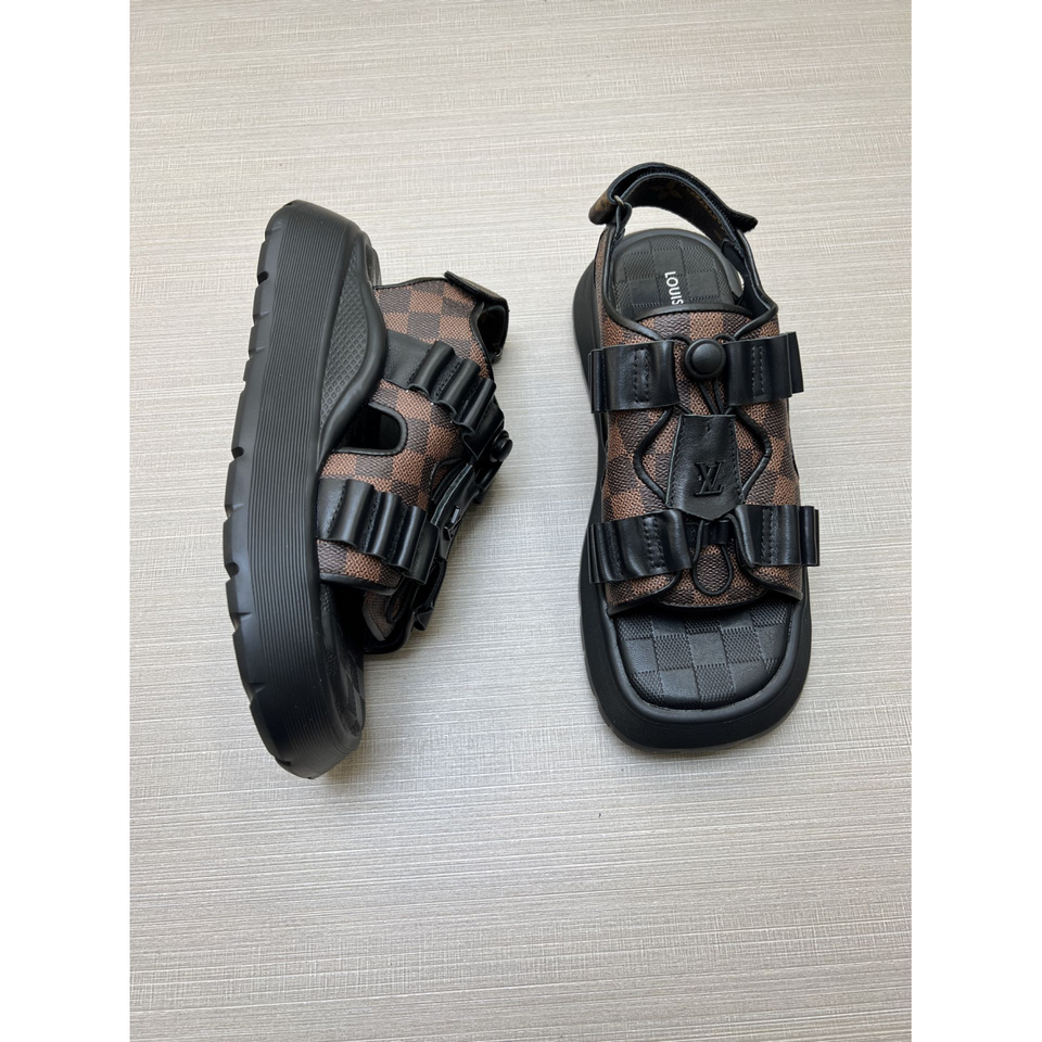 Chinelo Slide Louis Vuitton LV Flatform Chameleon Ébène Sandália