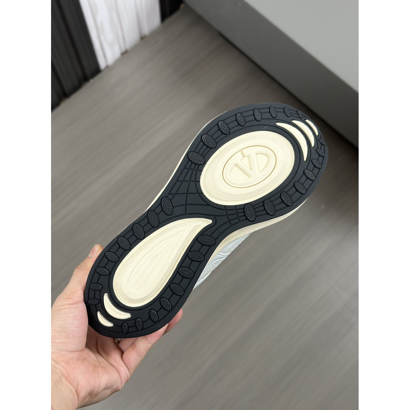 Tênis Valentino Garavani Easy Jog Branco