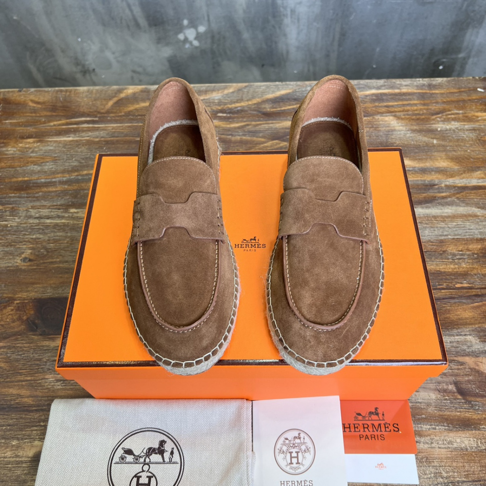 Alpargata TRIP Hermès em Camurça Marrom