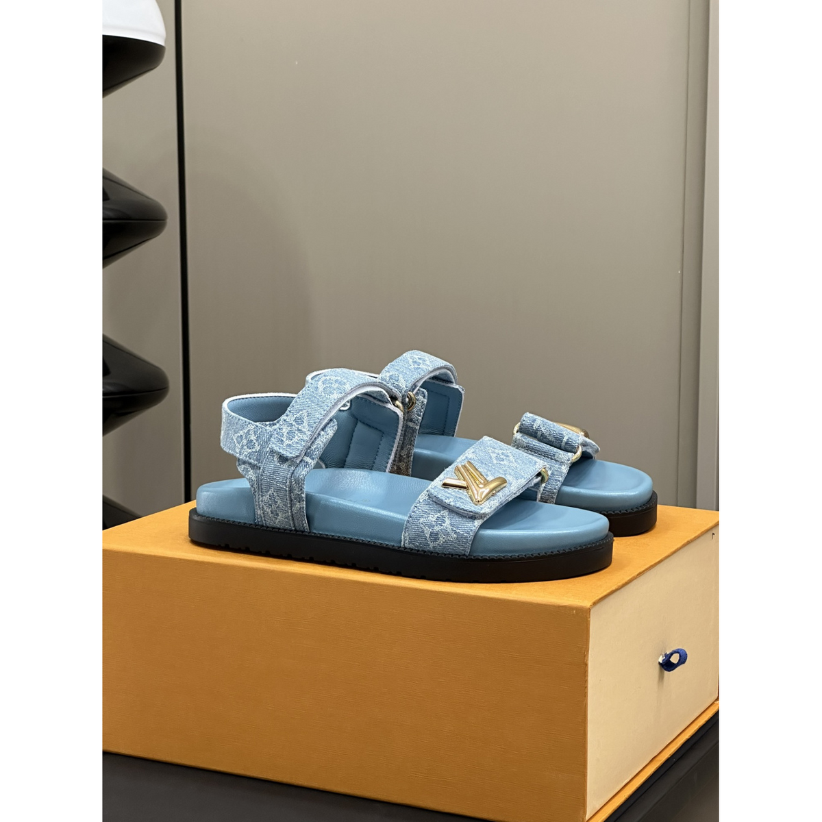 Sandália Louis Vuitton Mule LV Sunset Jean Monogram