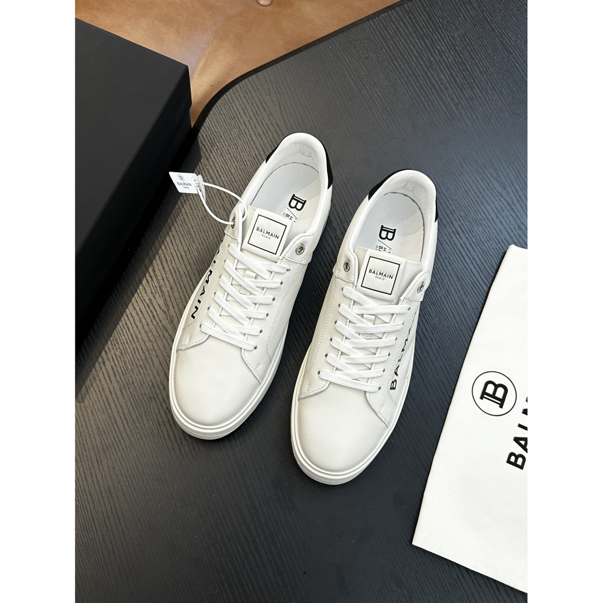 Tênis Balmain B-Court Branco/Preto