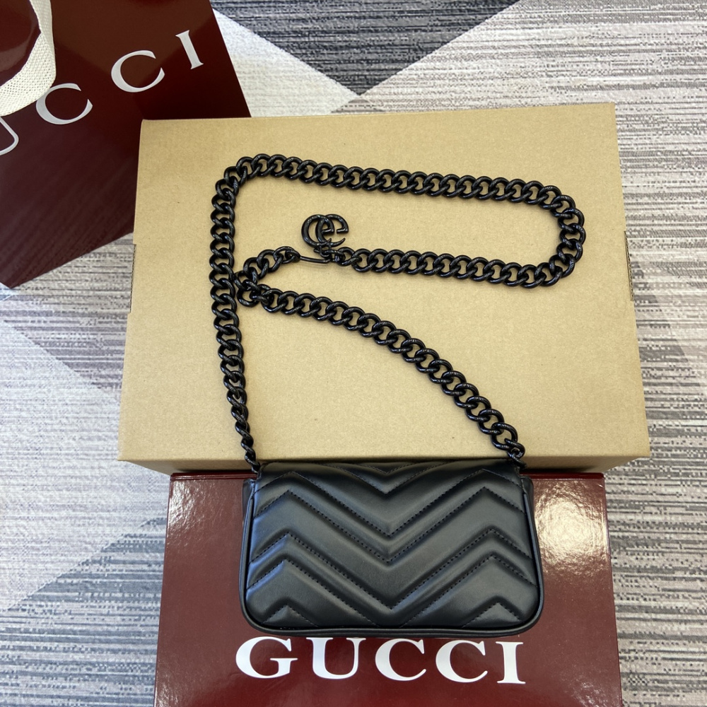Bolsa Gucci GG Marmont super mini 16.5x10x4.5cm (quatro cores) Logo GG acompanha cor do Couro