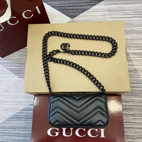 Bolsa Gucci GG Marmont super mini 16.5x10x4.5cm (quatro cores) Logo GG acompanha cor do Couro