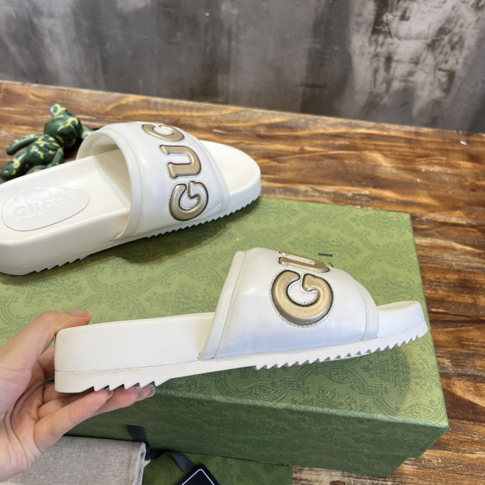 Gucci Slide Branca/Dourada