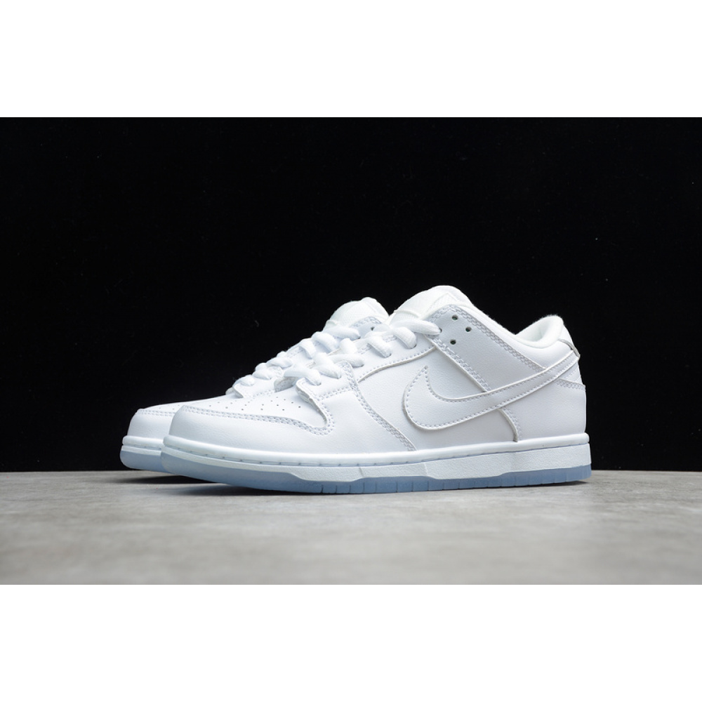 DUNK SB LOW WHITE ICE WHITE
