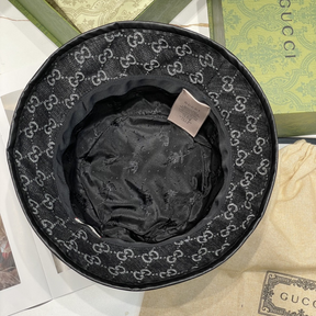 Bucket Gucci GG Canvas Preto