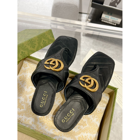 Sandália Gucci com Double G Preta