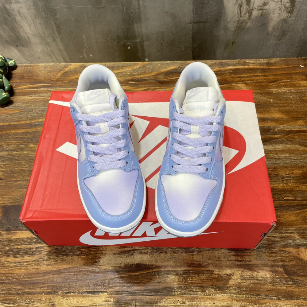 Nike Dunk Low White Blue Airbrush
