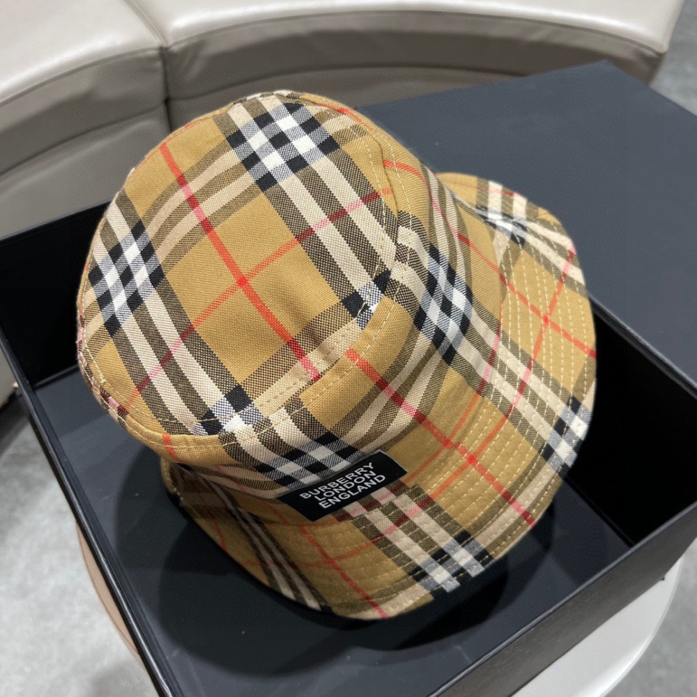 Bucket Burberry London England Xadrez Tradicional