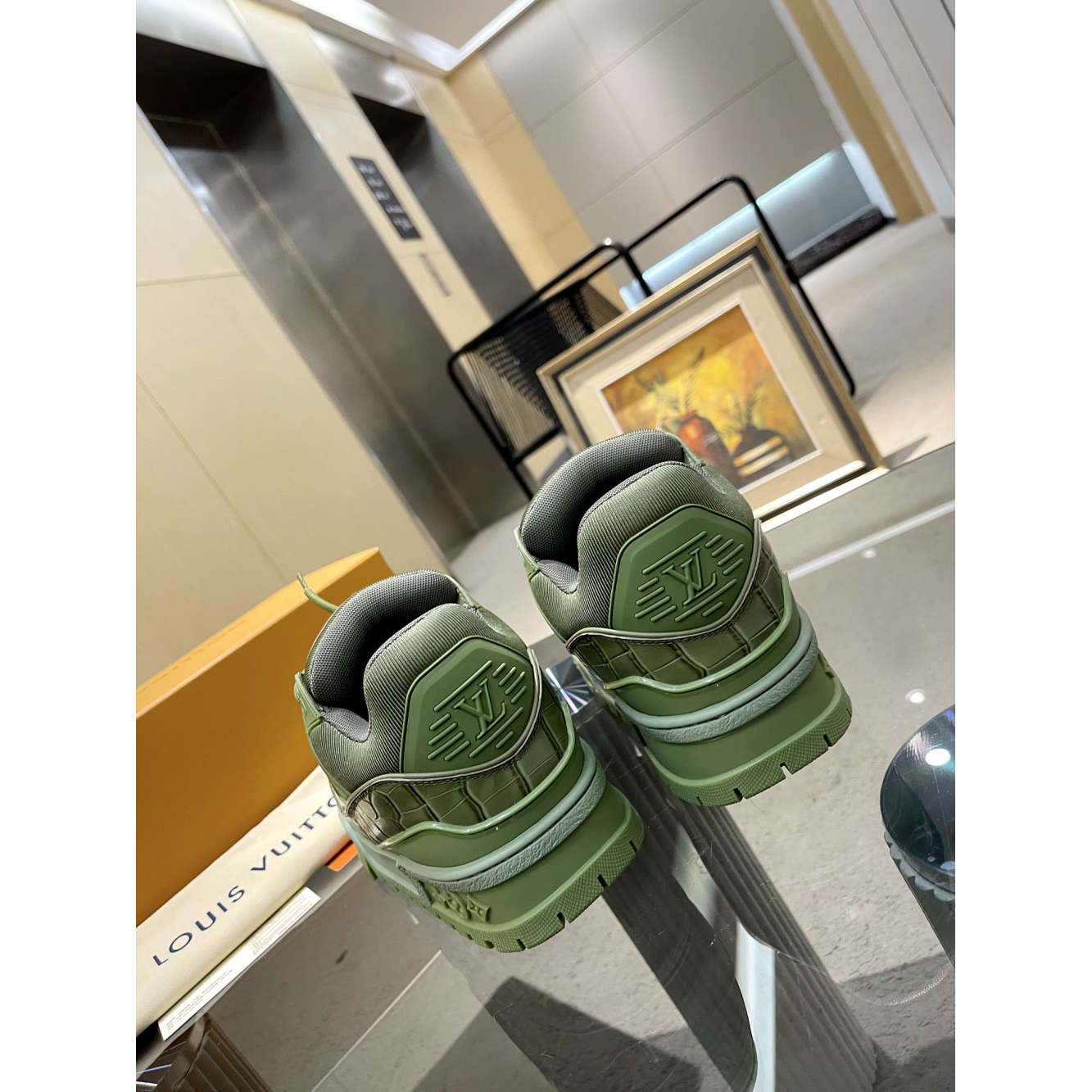 Louis Vuitton Trainer Maxi Kaki