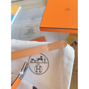 Cinto Hermès Kelly em Couro Laranja com Fivela Kelly Prata 1.8cm