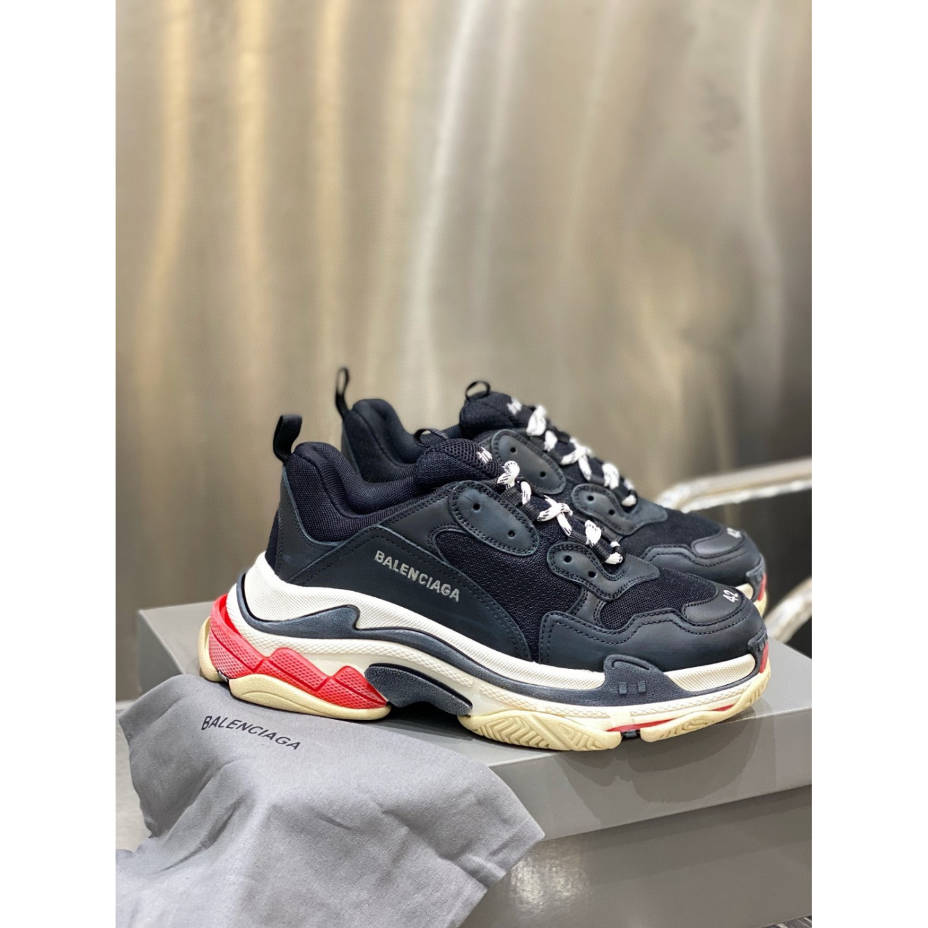 Balenciaga Triple S Preto/vermelho/Branco