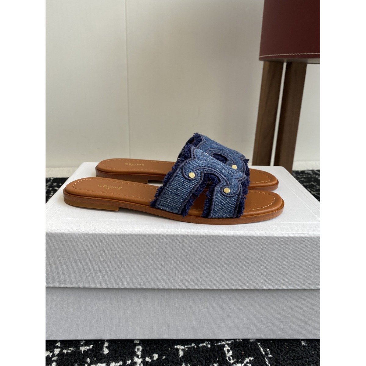 Sandália Celine Marina Finged Mule em Denim