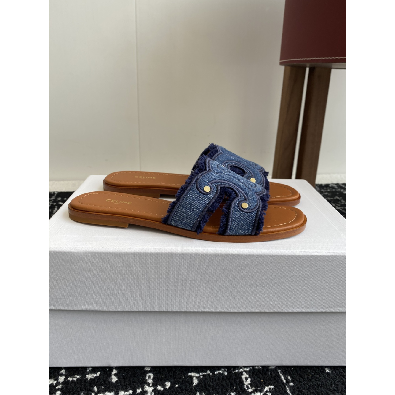 Sandália Celine Marina Finged Mule em Denim