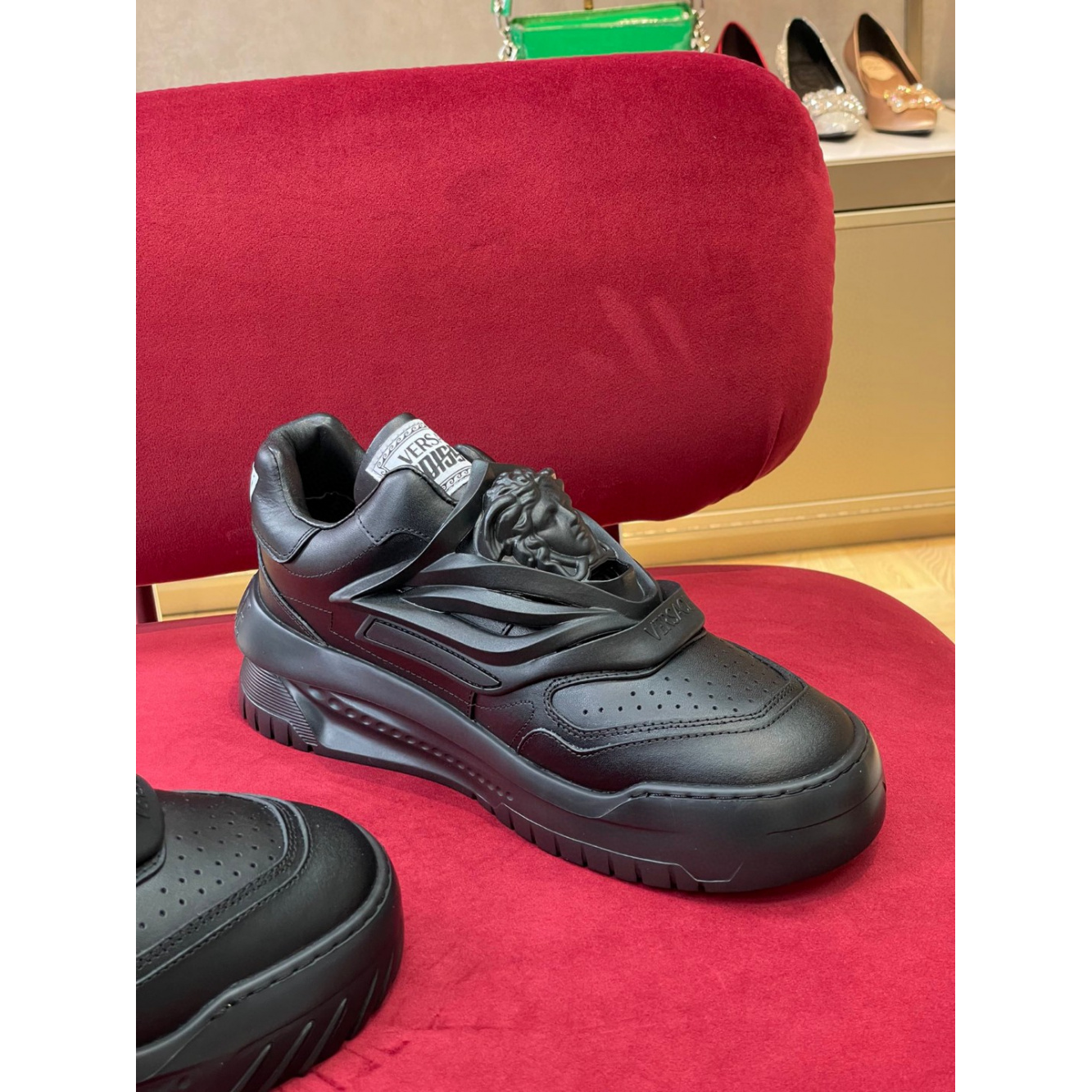Tênis Versace Cano Baixo Odissea Preto