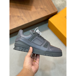 Louis Vuitton Trainer Grey