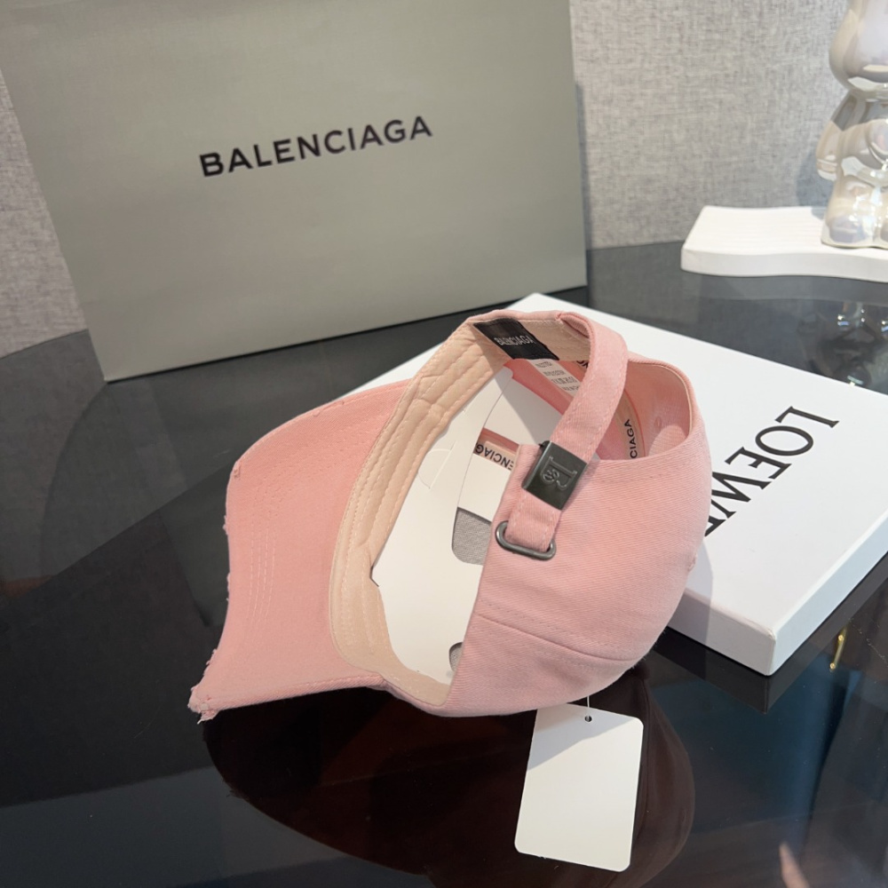Boné Balenciaga em Tecido Algodão Rosa
