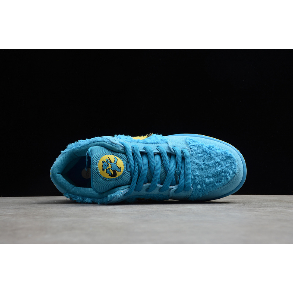 GRATEFUL DEAD X SB DUNK LOW BLUE BEAR