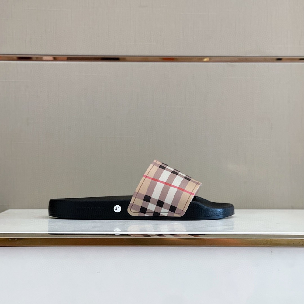 Burberry Slide