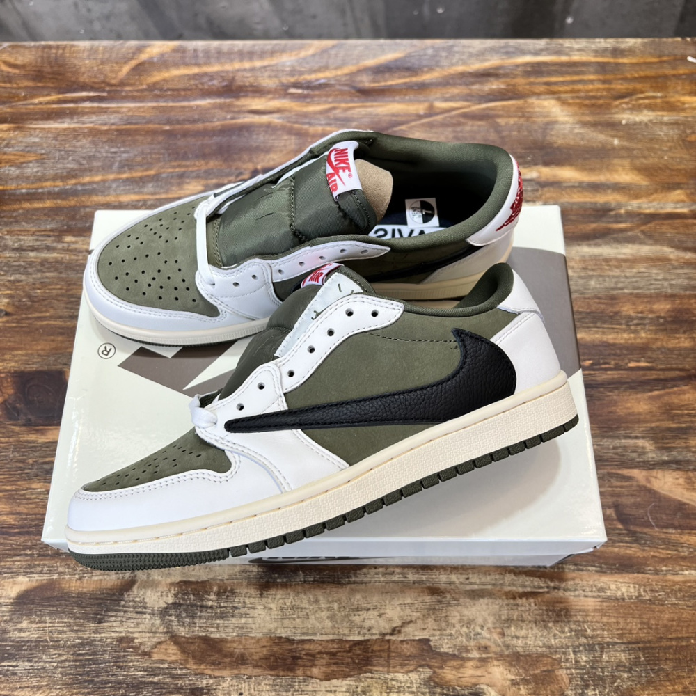 Nike Air Jordan 1 Retro Low OG SP Travis Scott