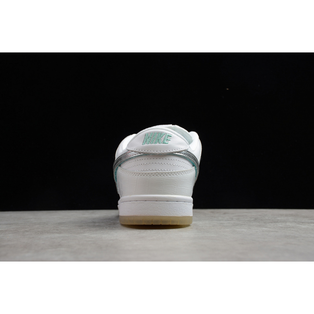 SB DUNK LOW PRO OG QS DIAMOND