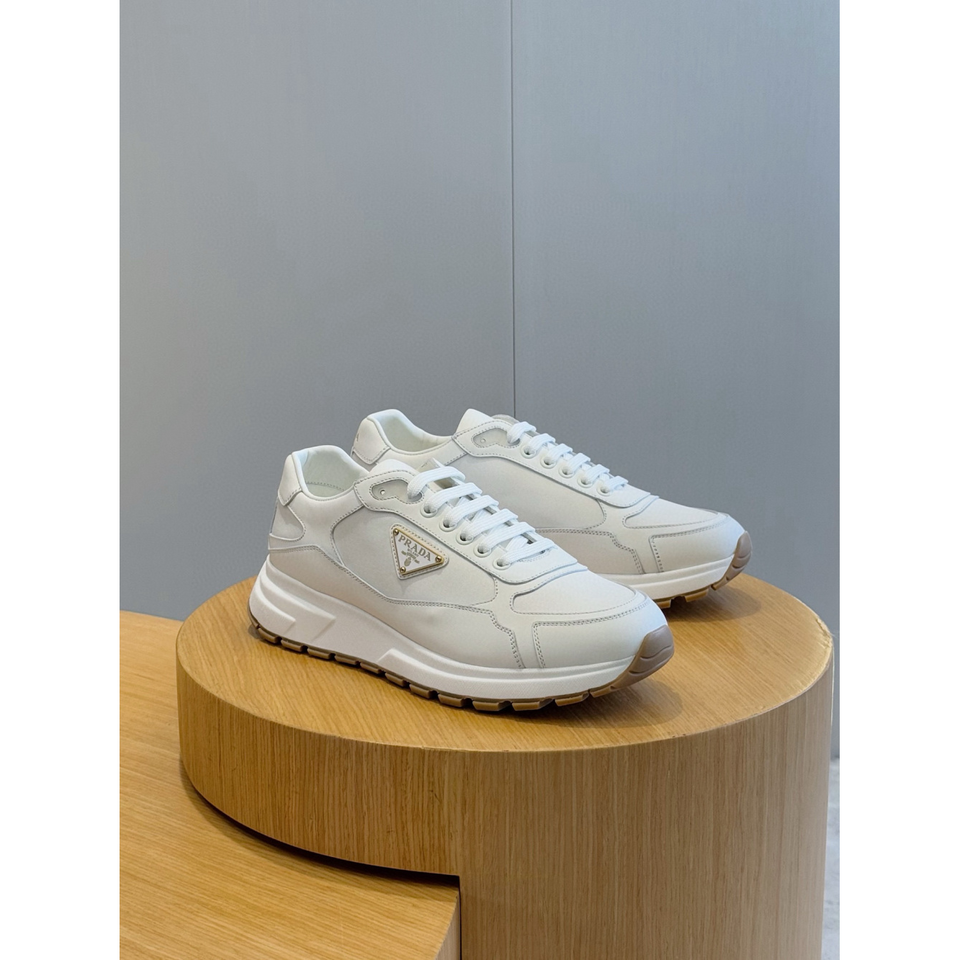 Tênis Prada em Couro e Re-Nylon Branco