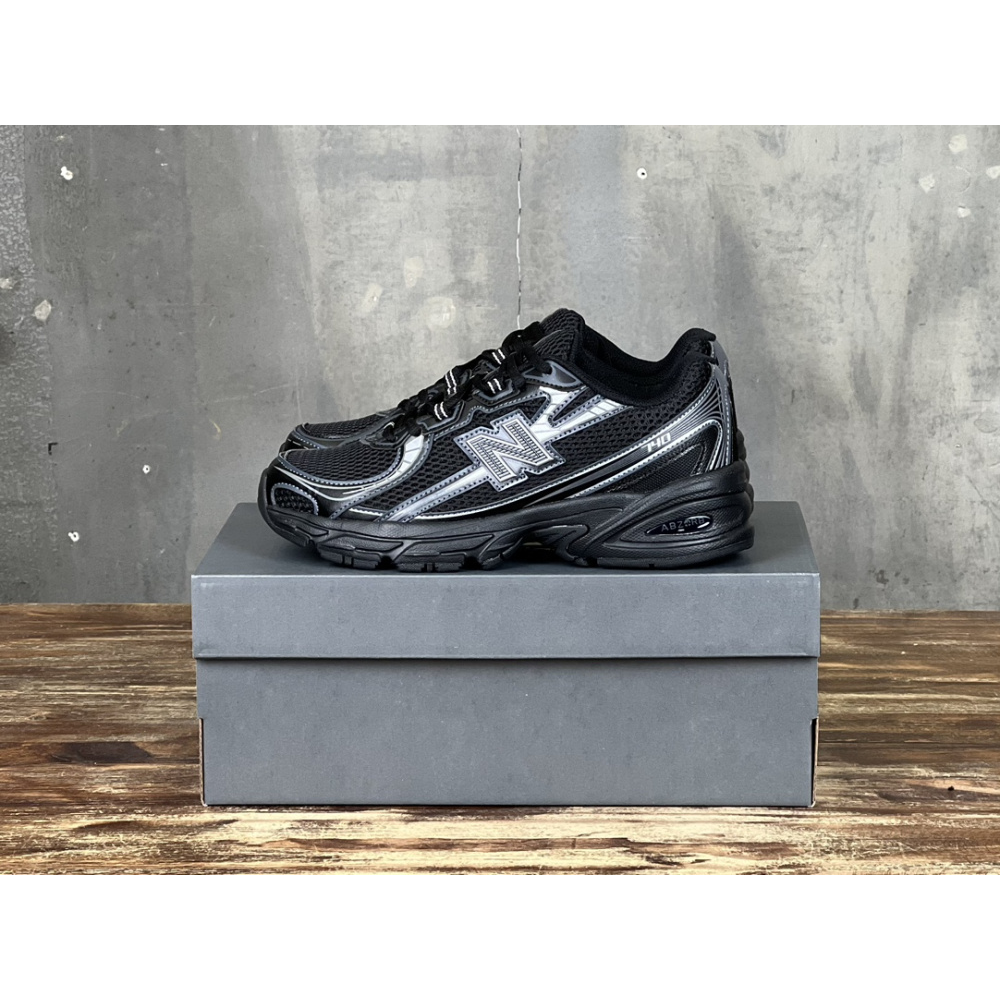Tênis New Balance NB 740 Preto