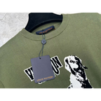 Camiseta de Algodão Louis Vuitton Imagem de um Golden Retriever Preto e Branco em intársia
