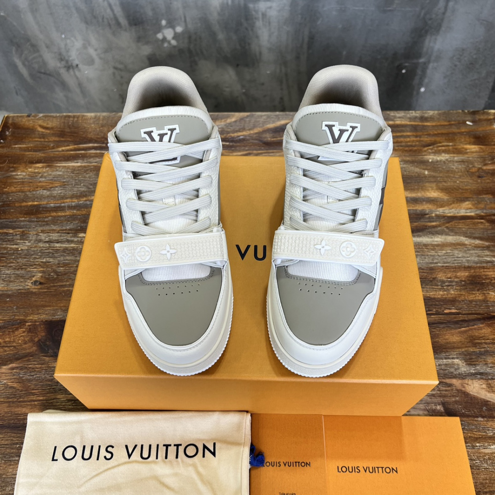 Louis Vuitton Trainer bege