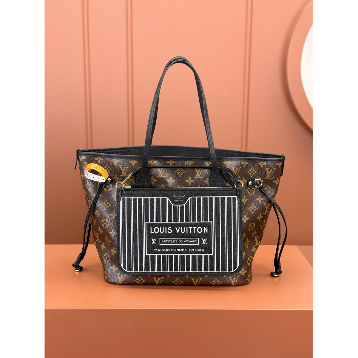 Bolsa Louis Vuitton Neverfull Inside Out MM LV (Preta/Marrom) 31x28x14CM
