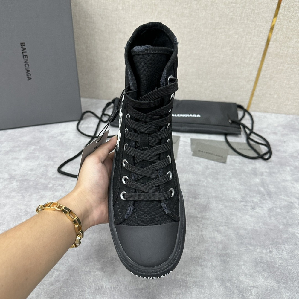 Balenciaga Cano Alto Paris