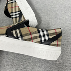 Burberry Tênis Cano Baixo
