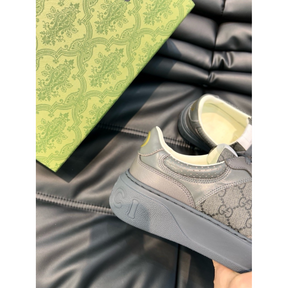 Tênis Gucci GG Supreme Cinza Escuro