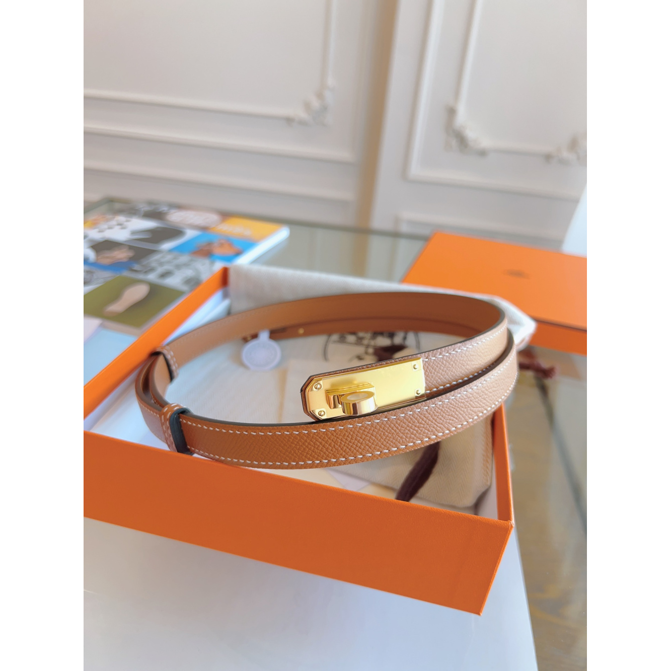Cinto Hermès Kelly em Couro Caramelo com Fivela Kelly Dourada 1.8cm