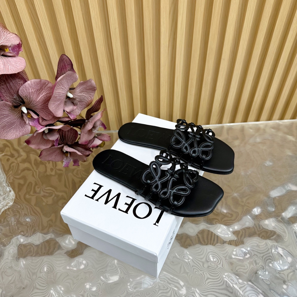 Sandália Loewe Slide Petal Anagram Preto