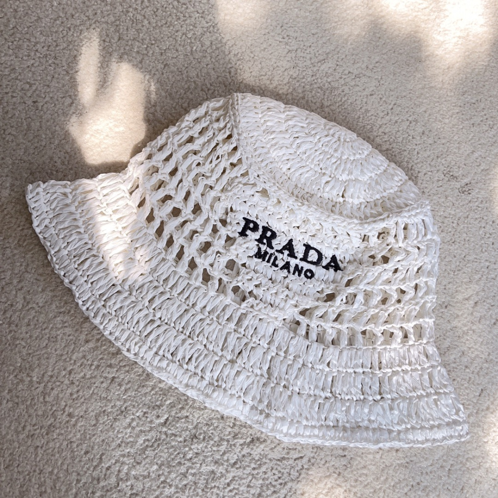 Bucket Prada em Tecido Efeito Ráfia Branco