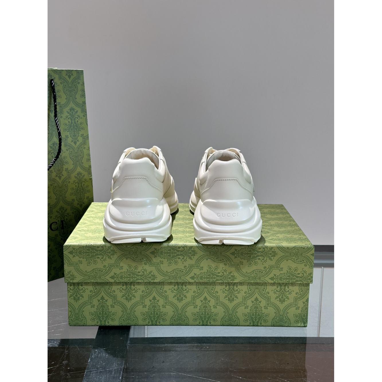 Gucci Rhyton Couro Branco