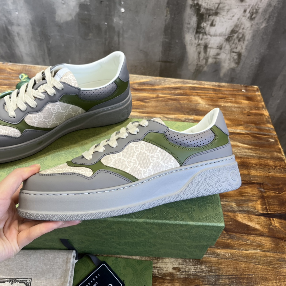 Tênis Gucci GG Supreme Cinza/Verde