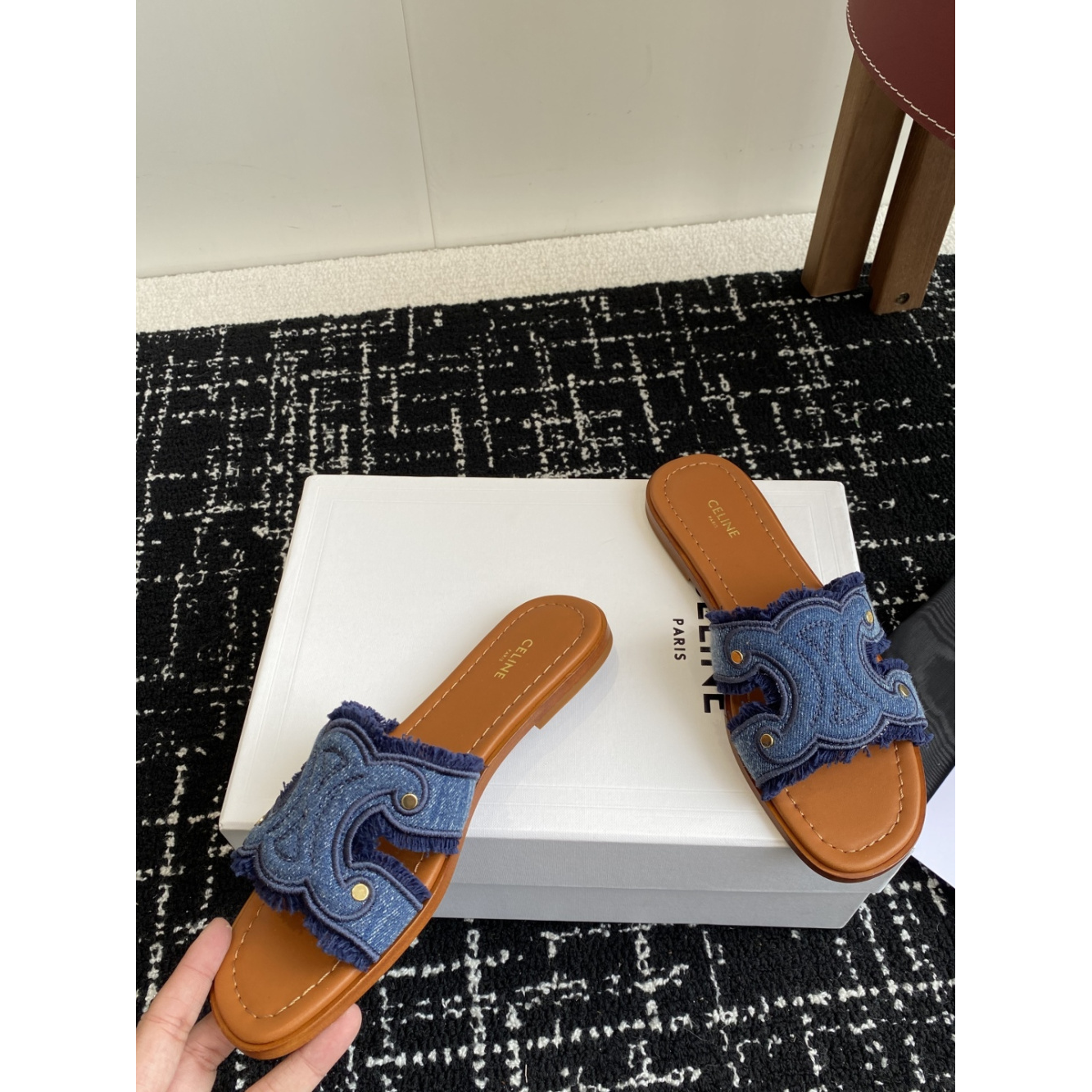 Sandália Celine Marina Finged Mule em Denim