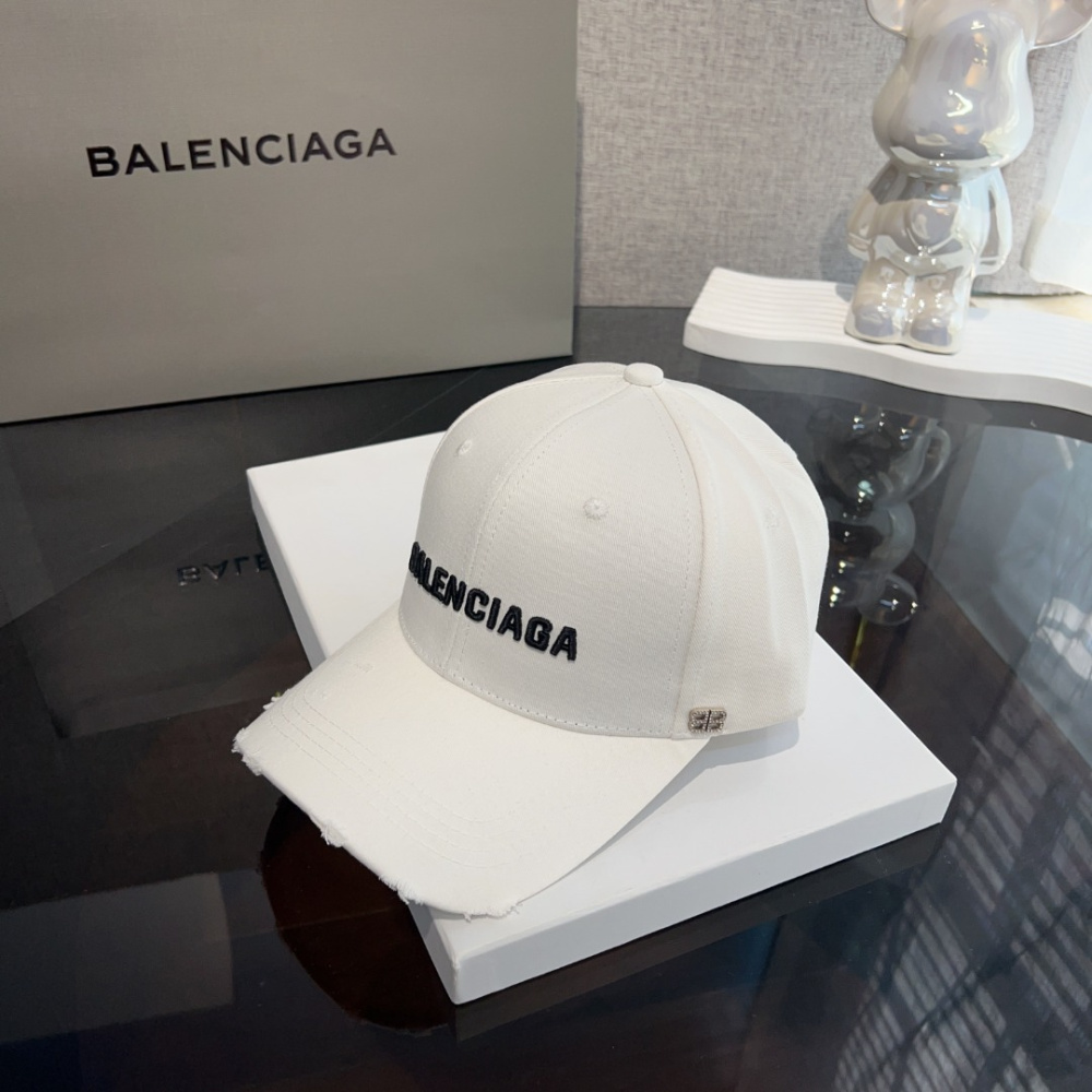 Boné Balenciaga em Tecido Algodão Branco