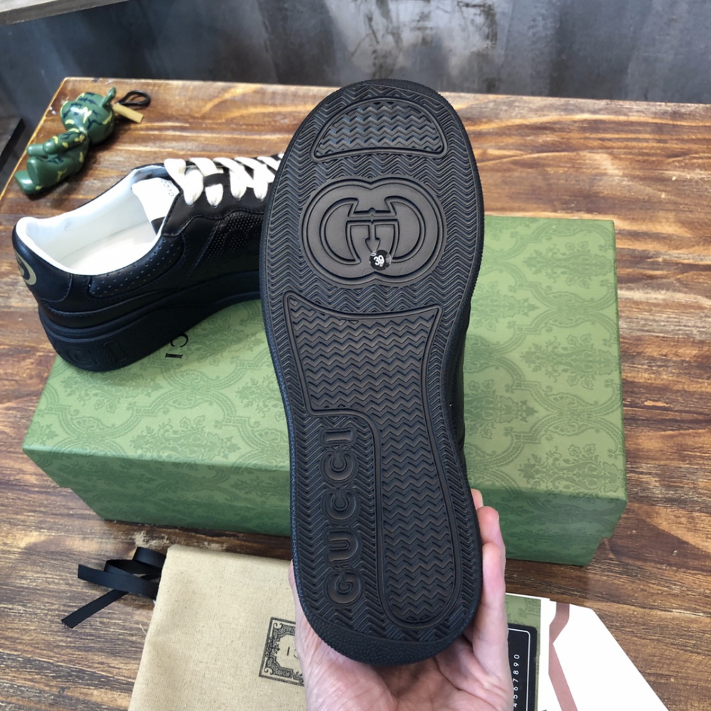 Gucci Sneaker GG Supreme Couro Preto