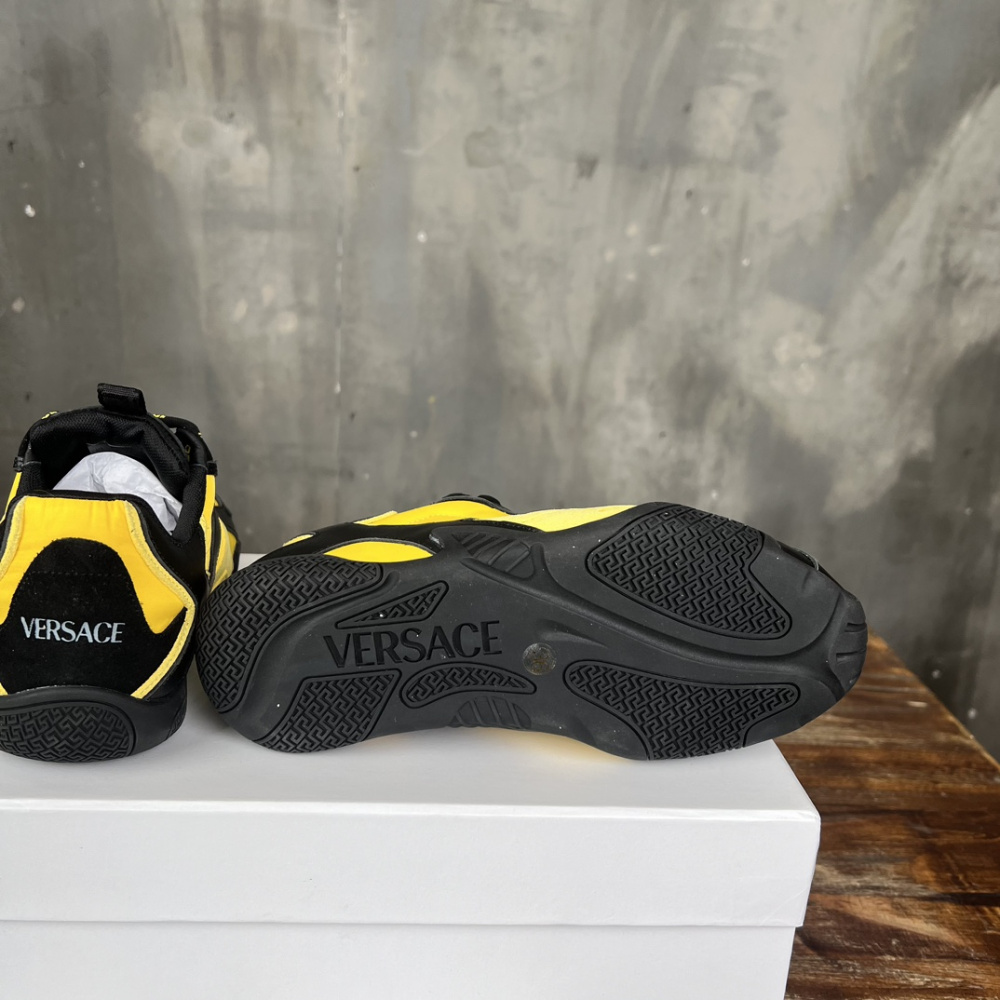 Tênis Versace Galaxia Preto/Amarelo