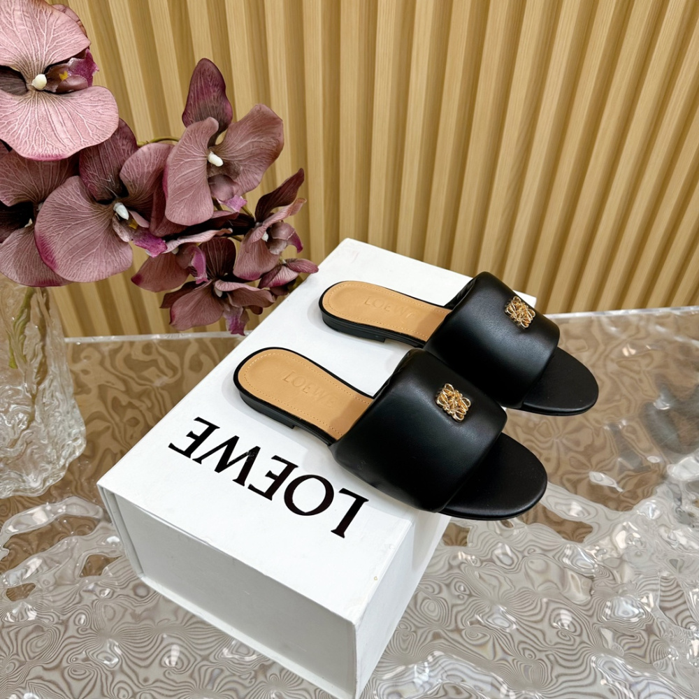 Sandália Loewe Anagram Padded Preto